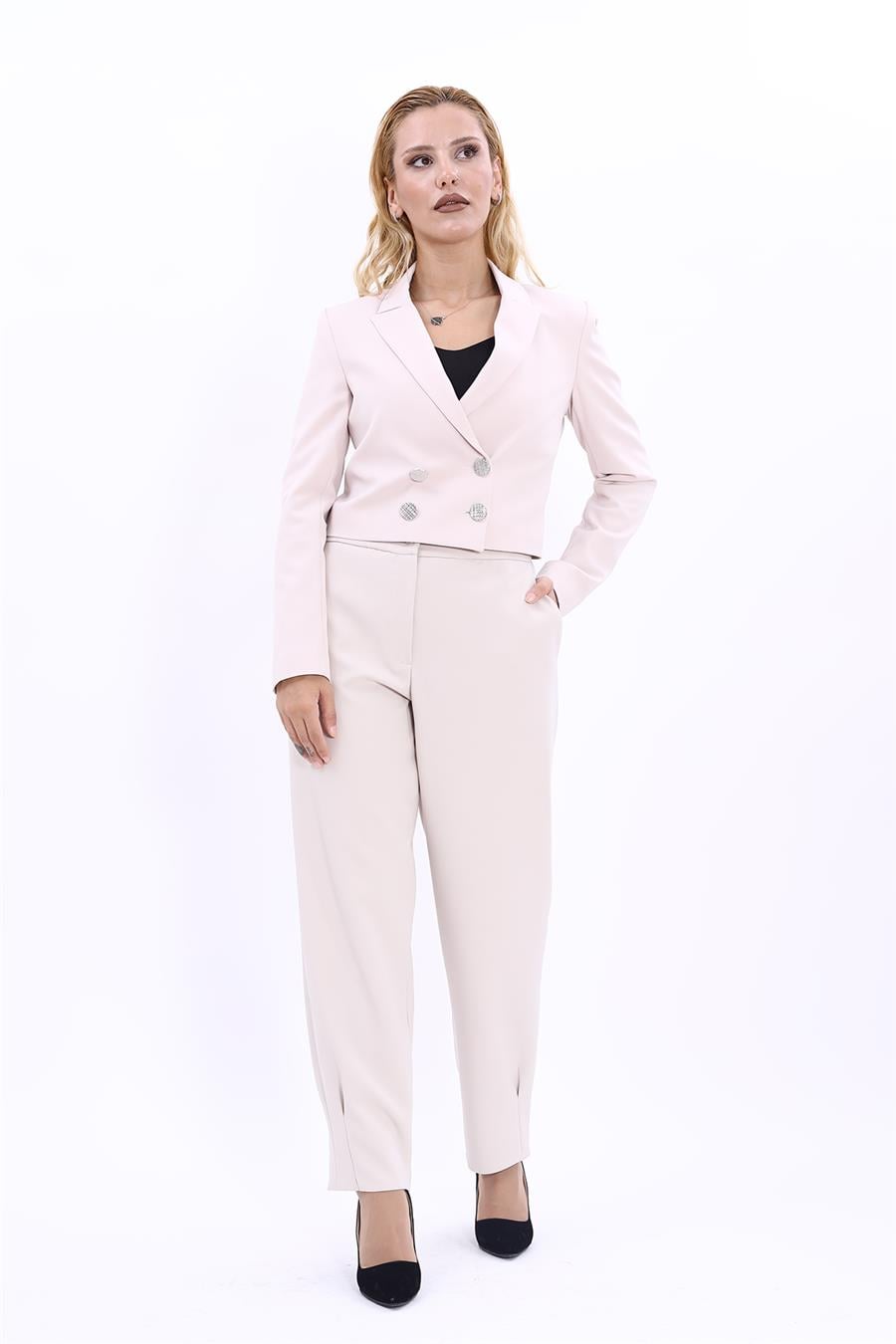 Erkek Yaka Kuruvaze Kısa Ceket & Paçası Pileli Pantolon-Bej Önder Özsoy 1048532 Mini Blazer Ceket & Pileli Paça Pantolon Takım