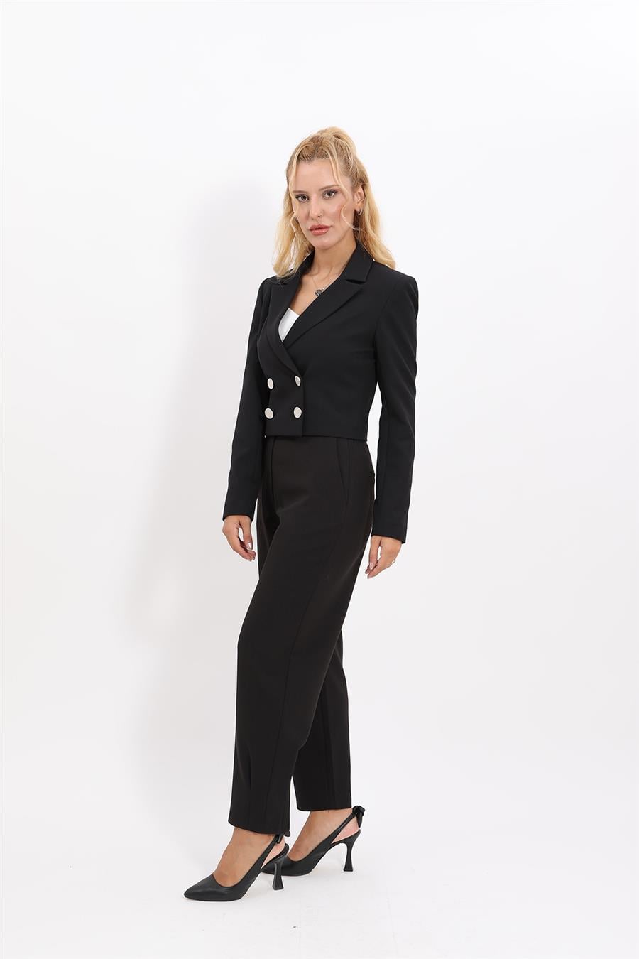 Erkek Yaka Kuruvaze Kısa Ceket & Paçası Pileli Pantolon-Siyah Önder Özsoy 1048532 Mini Blazer Ceket & Pileli Paça Pantolon Takım