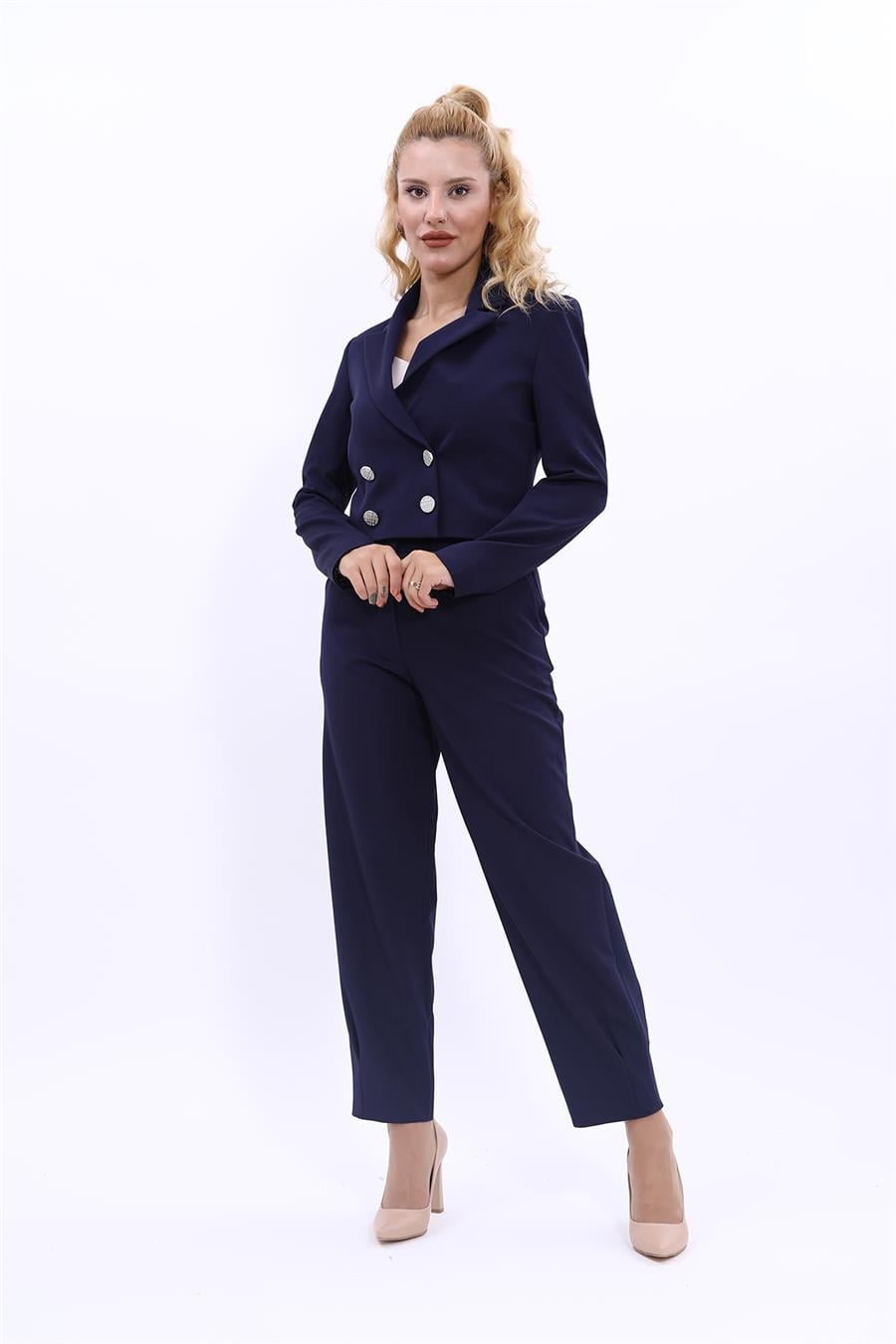 Erkek Yaka Kuruvaze Kısa Ceket & Paçası Pileli Pantolon-Lacivert Önder Özsoy 1048532 Mini Blazer Ceket & Pileli Paça Pantolon Takım