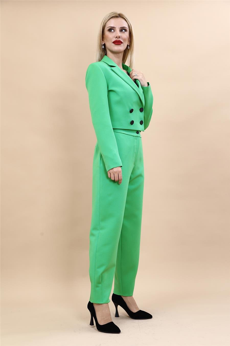 Erkek Yaka Kuruvaze Kısa Ceket & Paçası Pileli Pantolon-Yeşil Önder Özsoy 1048532 Mini Blazer Ceket & Pileli Paça Pantolon Takım