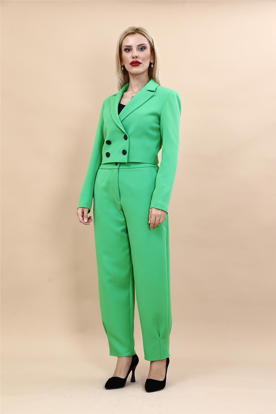 Erkek Yaka Kuruvaze Kısa Ceket & Paçası Pileli Pantolon-Yeşil Önder Özsoy 1048532 Mini Blazer Ceket & Pileli Paça Pantolon Takım