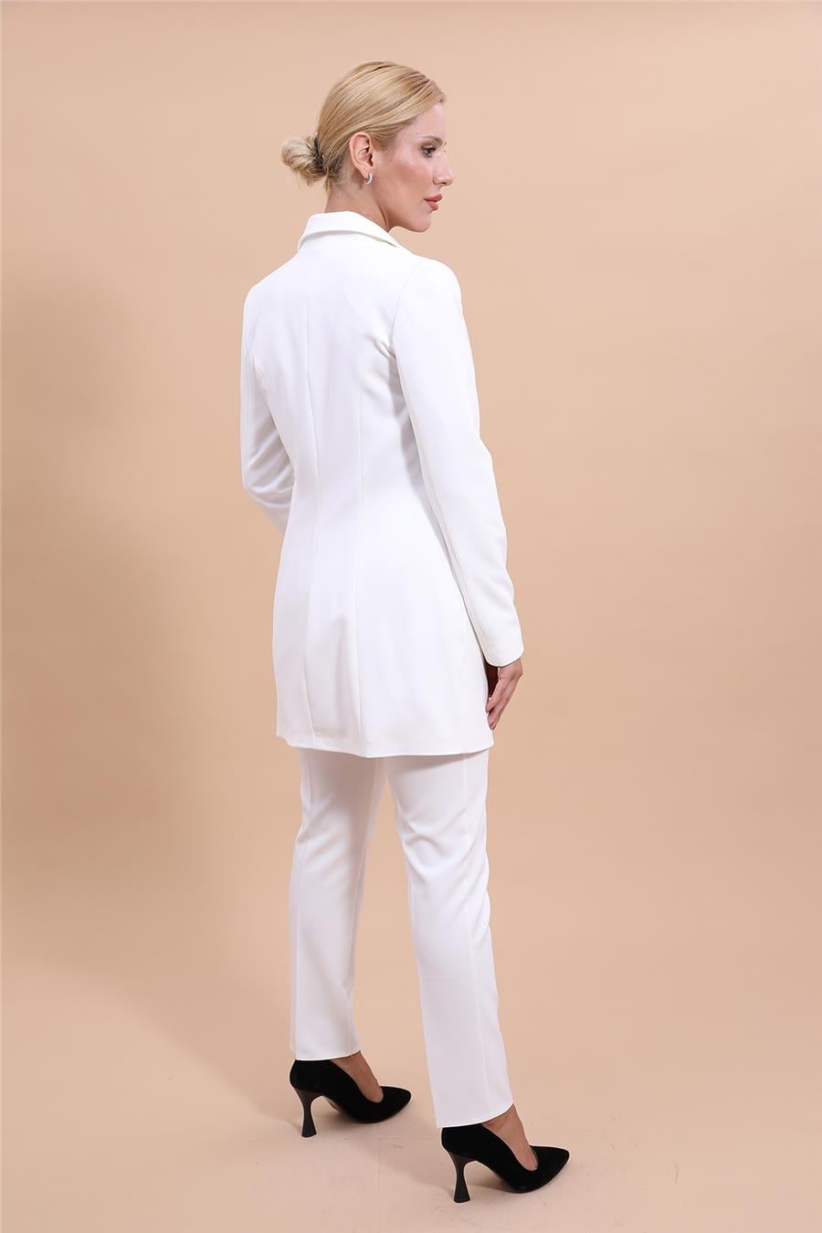 Erkek Yaka Kuruvaze Uzun Ceket & Dar Paça Pantolon-Beyaz Önder Özsoy 1066510 Uzun Klasik Blazer Ceket & Boru Paça Pantolon Takım