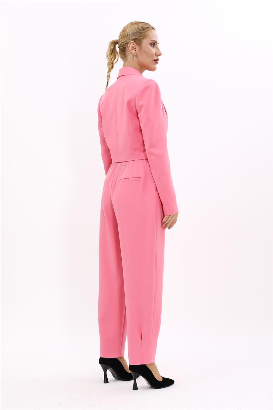 Erkek Yaka Tek Düğmeli Kısa Ceket & Paçası Pileli Pantolon-Pembe Önder Özsoy 1073532 Tek Düğme Mini Ceket & Pileli Paça Pantolon Takım