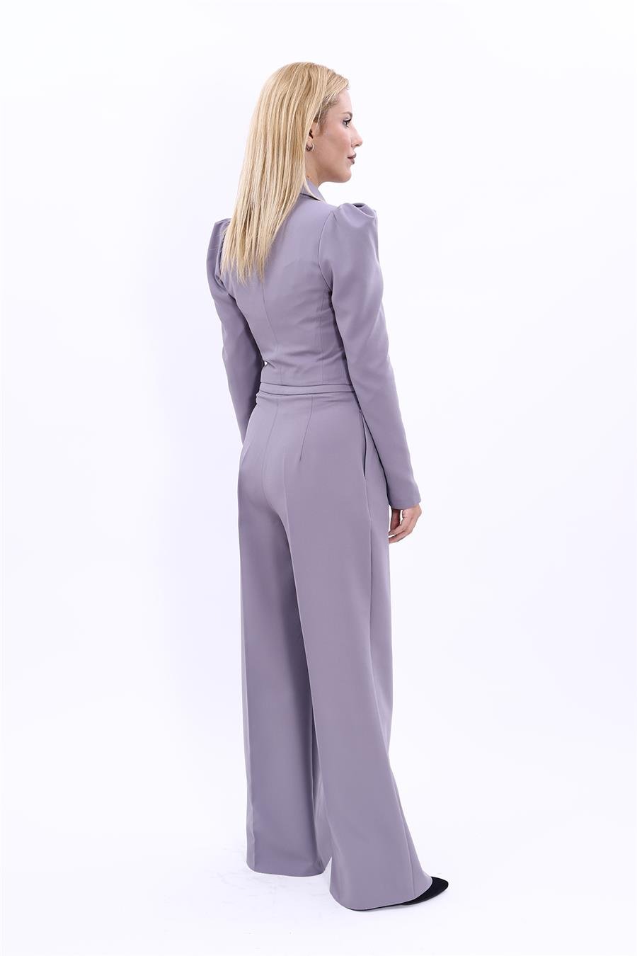 Gömlek Yaka Kısa Ceket & Erkek Yaka Drape Kollu Kısa Ceket-Antrasit Önder Özsoy 1057521 Drape Ceket & Yüksek Bel Pileli Bol Paça Pantolon Takım