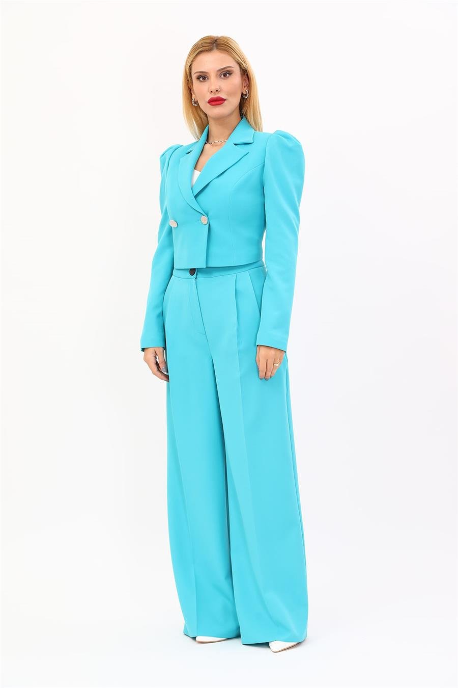 Gömlek Yaka Kısa Ceket & Erkek Yaka Drape Kollu Kısa Ceket-Turkuaz Önder Özsoy 1057521 Drape Ceket & Yüksek Bel Pileli Bol Paça Pantolon Takım