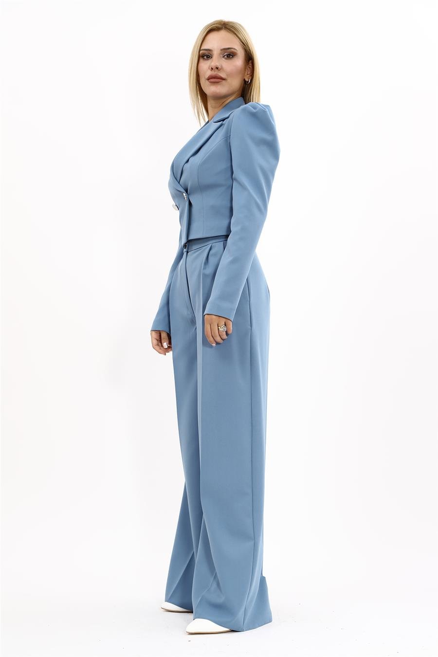 Gömlek Yaka Kısa Ceket & Erkek Yaka Drape Kollu Kısa Ceket-Deniz Önder Özsoy 1057521 Drape Ceket & Yüksek Bel Pileli Bol Paça Pantolon Takım