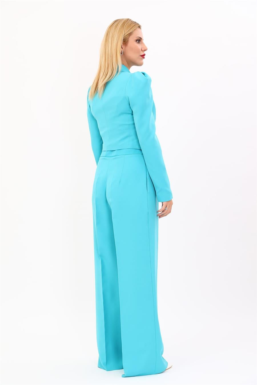 Gömlek Yaka Kısa Ceket & Erkek Yaka Drape Kollu Kısa Ceket-Turkuaz Önder Özsoy 1057521 Drape Ceket & Yüksek Bel Pileli Bol Paça Pantolon Takım