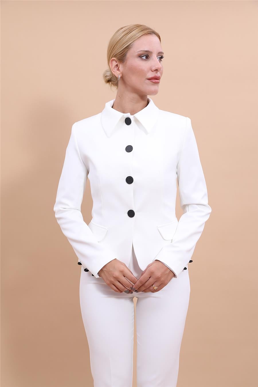 Gömlek Yaka Klasik Ceket-Beyaz Önder Özsoy 1054100 Peplum Ceket