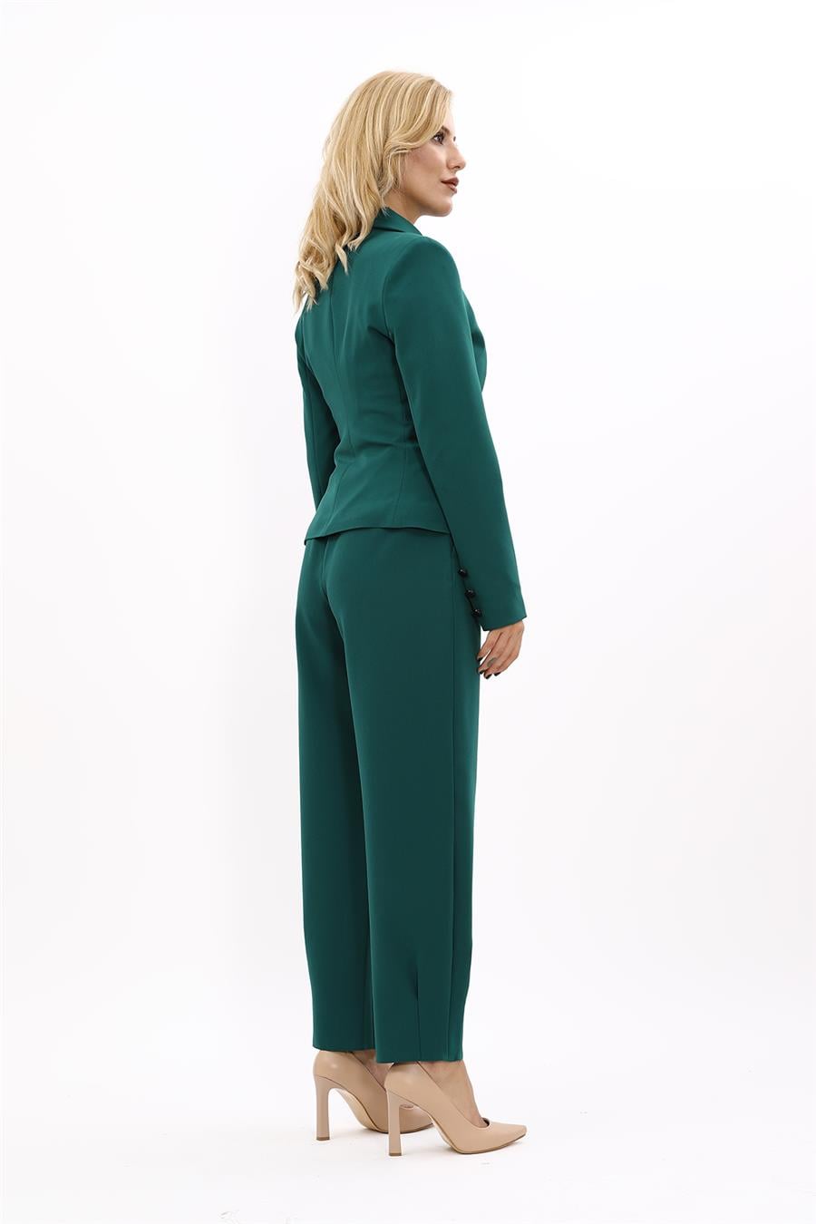 Gömlek Yaka Klasik Ceket &  Paçası Pileli Pantolon-Zümrüt Önder Özsoy 1054532 Peplum Ceket & Pile Paçalı Pantolon Takım