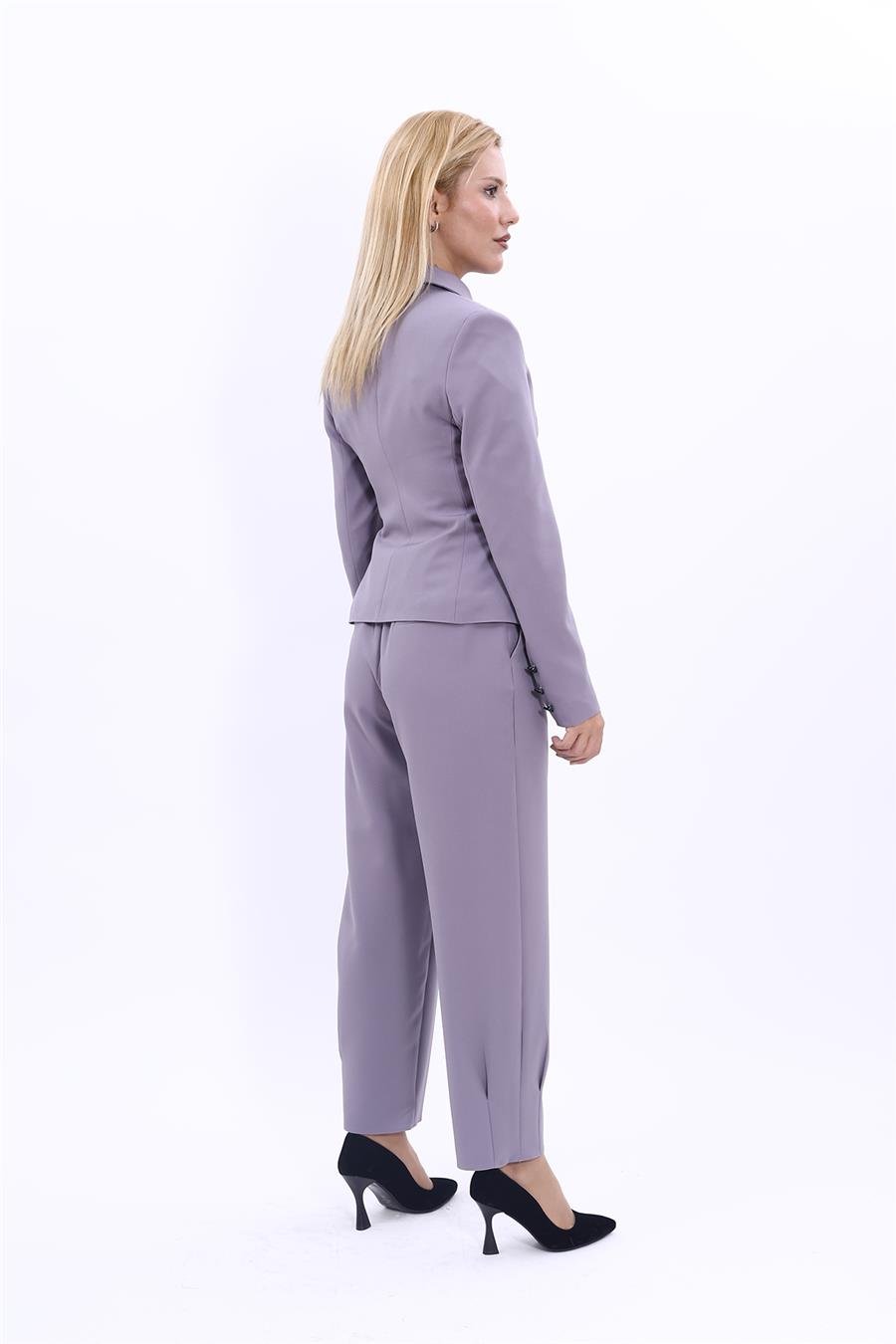 Gömlek Yaka Klasik Ceket &  Paçası Pileli Pantolon-Antrasit Önder Özsoy 1054532 Peplum Ceket & Pile Paçalı Pantolon Takım