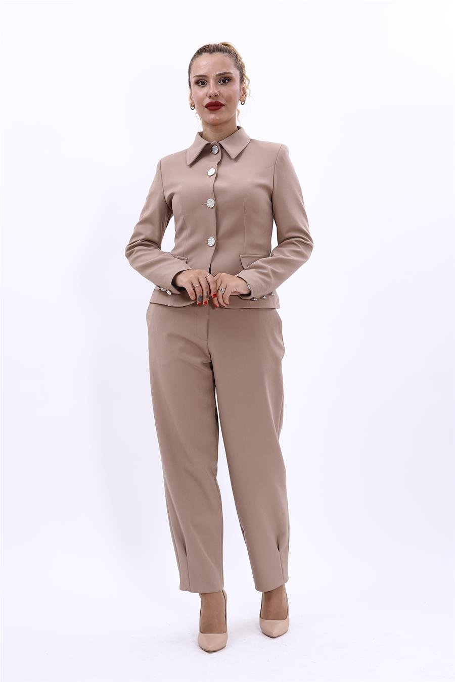 Gömlek Yaka Klasik Ceket &  Paçası Pileli Pantolon-Taş Önder Özsoy 1054532 Peplum Ceket & Pile Paçalı Pantolon Takım