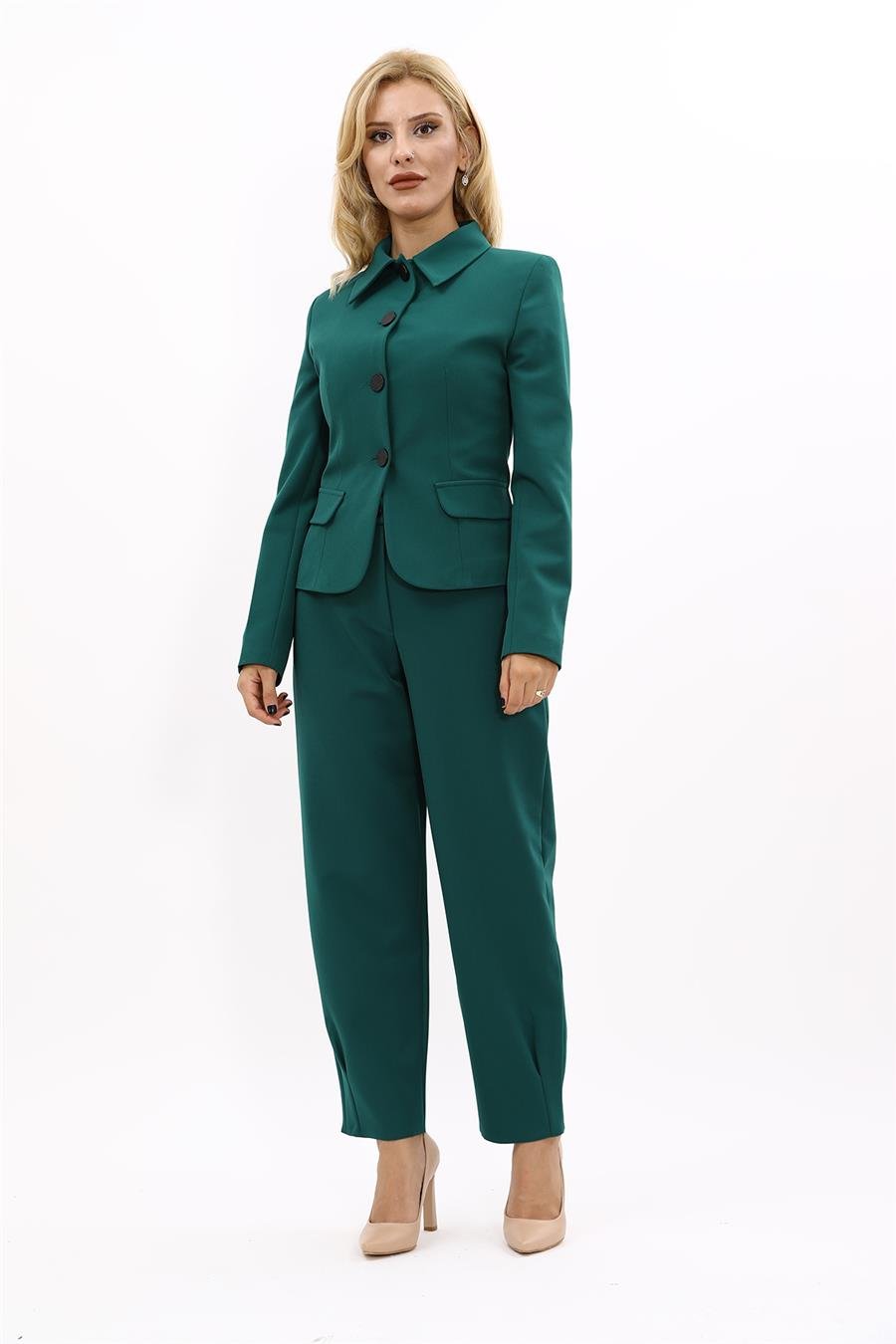 Gömlek Yaka Klasik Ceket &  Paçası Pileli Pantolon-Zümrüt Önder Özsoy 1054532 Peplum Ceket & Pile Paçalı Pantolon Takım