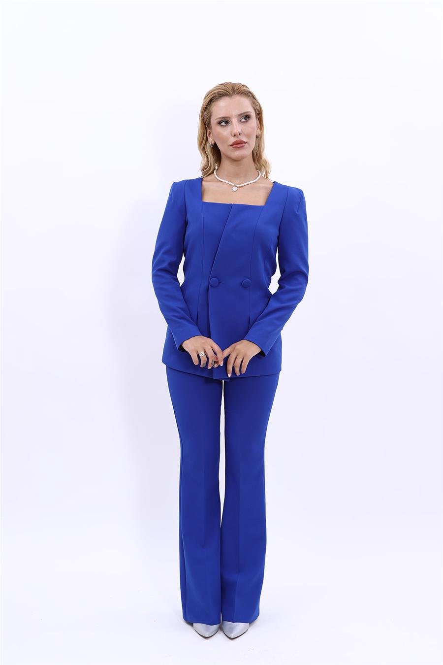 Kare Yaka Modern Ceket & İspanyol Paça Pantolon Kadın Takım Elbise-Saks Önder Özsoy 1175530 Pantolon Ceket Takım