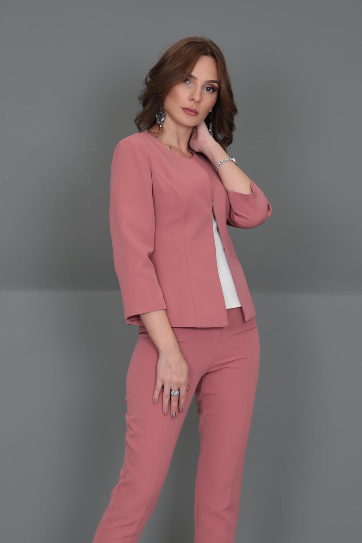 Oval Yaka Kısa Ceket-Gül Kurusu Önder Özsoy 1015100 Oval Yaka Kısa Ceket