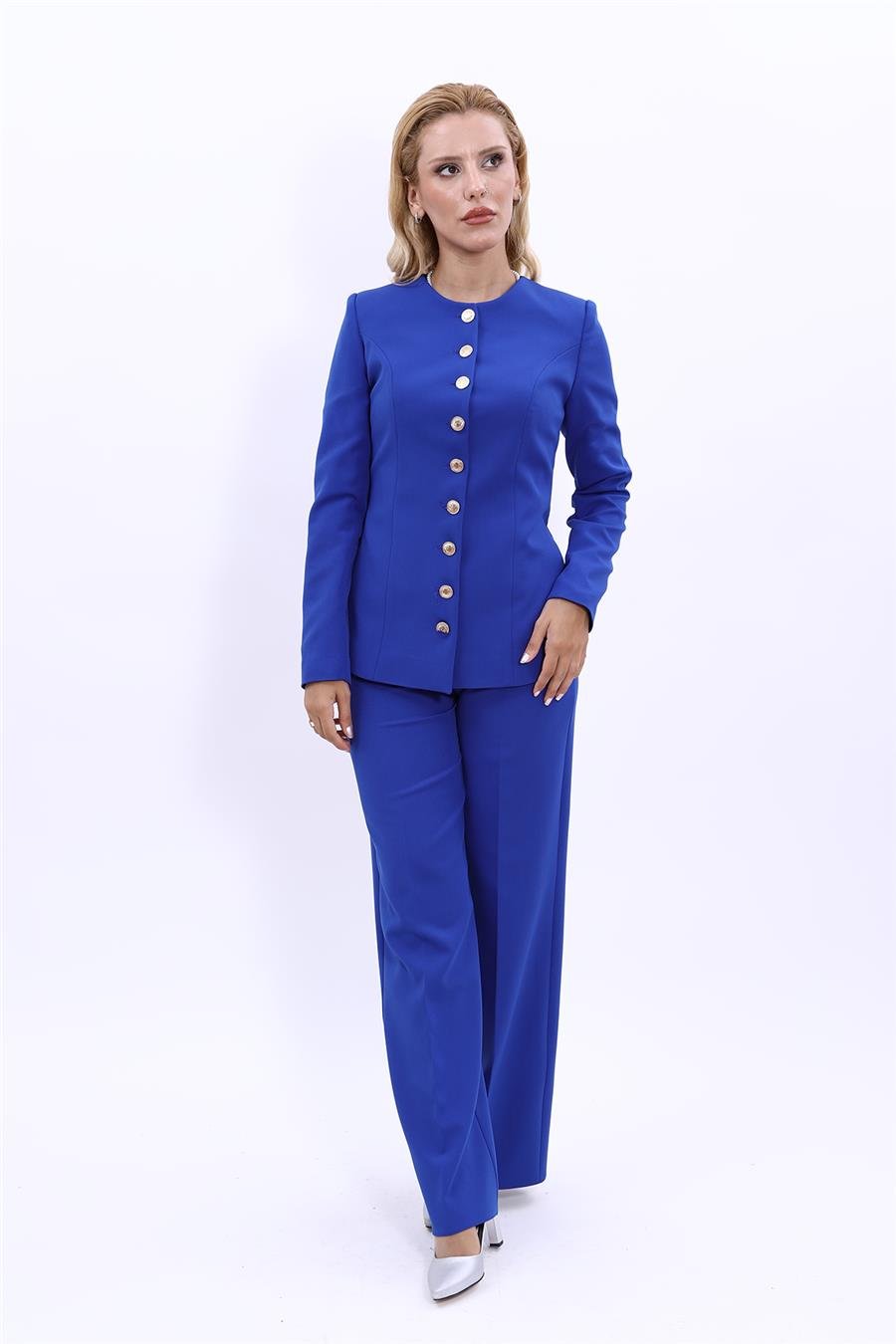 Sıfır Yaka Boydan Düğmeli Ceket & Bol Paça Pantolon-Saks Önder Özsoy 1064520 Boydan Düğmeli Kemerli Ceket  & Bol Paça Pantolon Takım