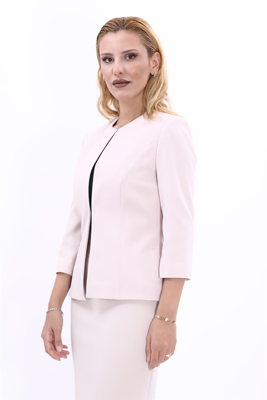 Sıfır Yaka Düz Kısa Ceket-Bej Önder Özsoy 1015100 Oval Yaka Kısa Ceket