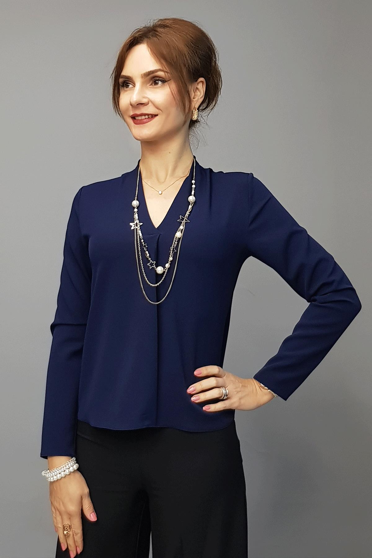 V Yaka Omuz Pileli Uzun Kol Bluz-Lacivert Önder Özsoy 3502100 V Yaka Omuz Pileli Uzun Kol Bluz