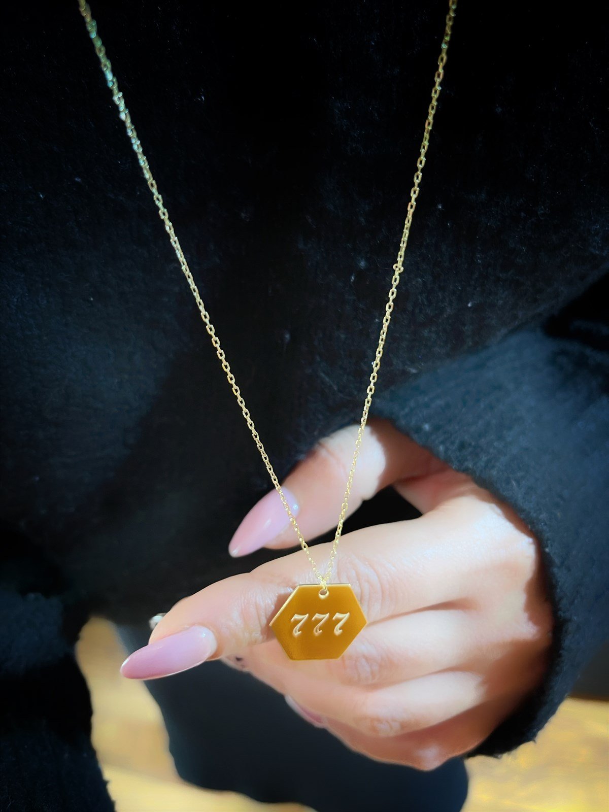 Altıgen Plaka Sayı Sekans Gümüş Kolye