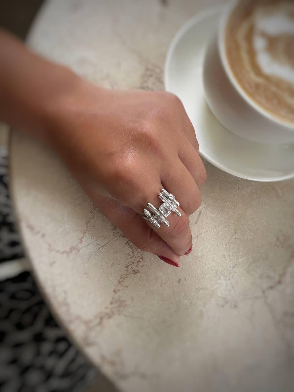 Baget Taşlı Asimetrik Yüzük