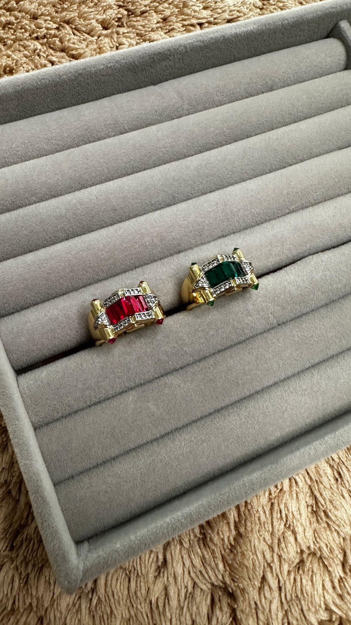 Elmas-Zümrüt Taş Detay Şövalye Yüzük