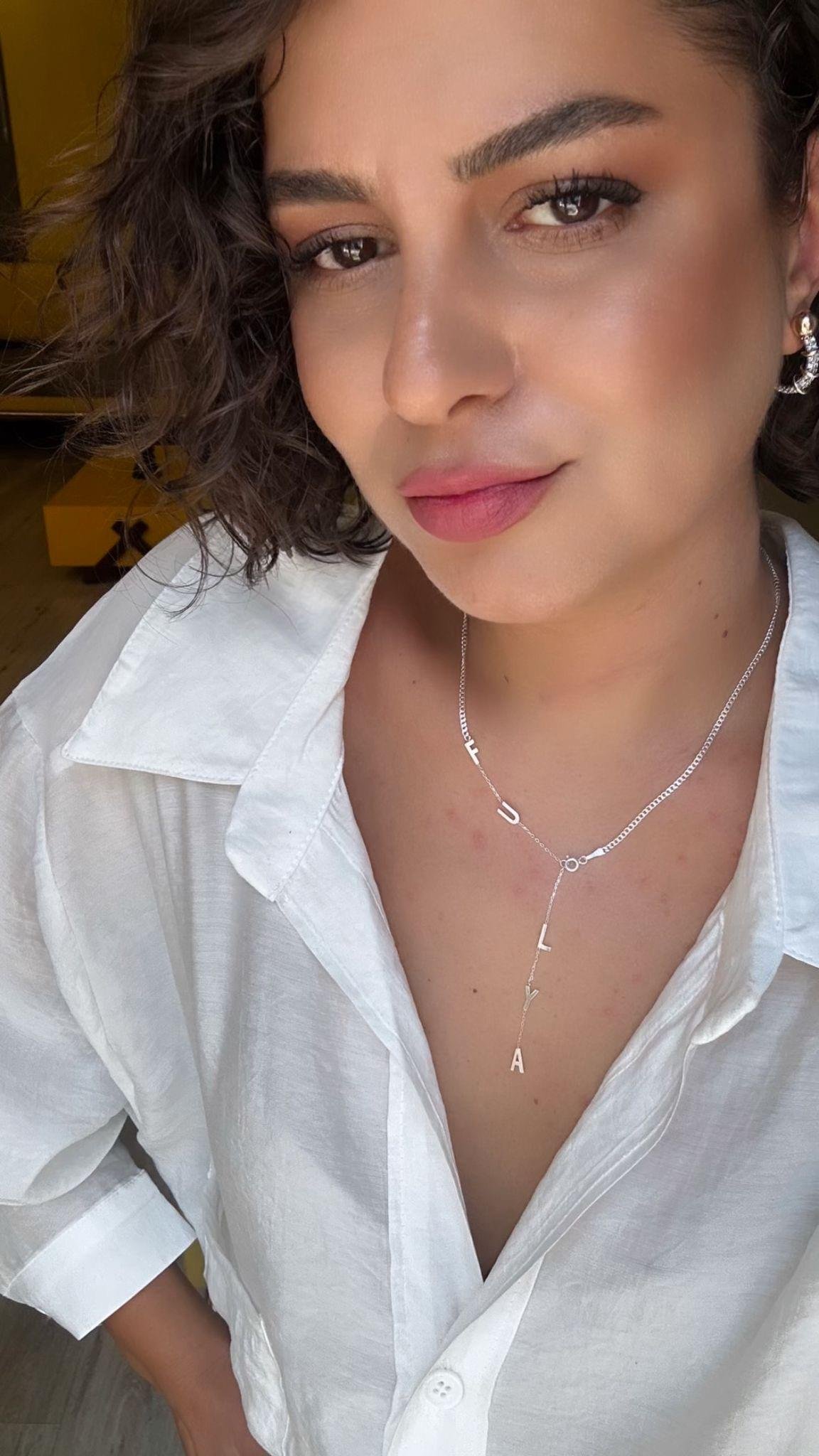 Gurmet Zincir Detay Harf Harf İsim Gümüş Kolye