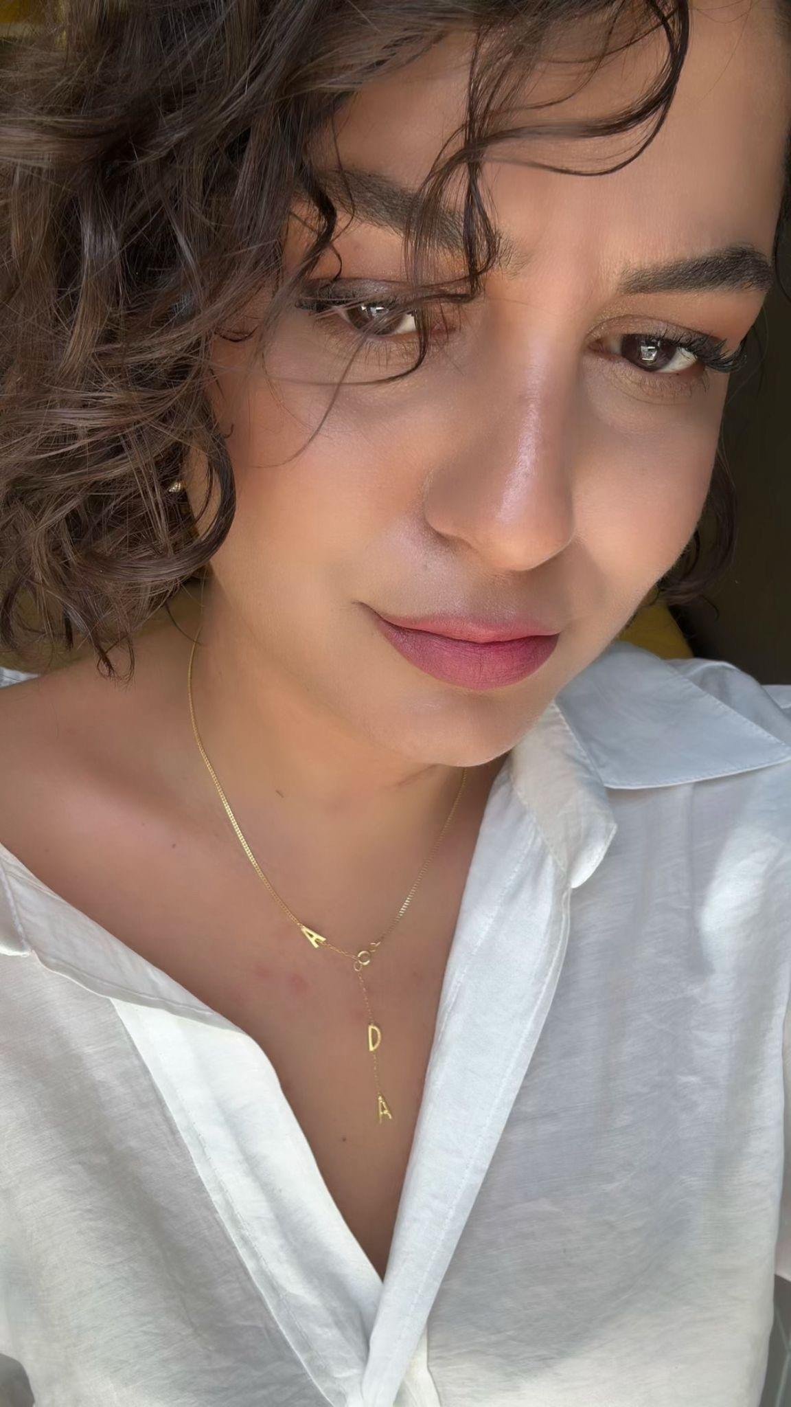 Gurmet Zincir Detay Harf Harf İsim Gümüş Kolye