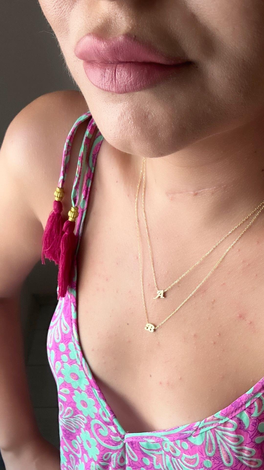 İki Zincirli Kalın Harf Kolye