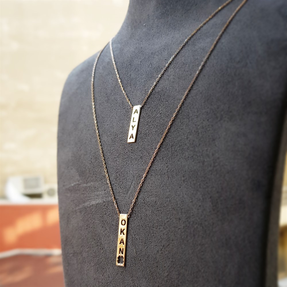 İKİLİ ÇUBUK İSİMLİ GÜMÜŞ KOLYE