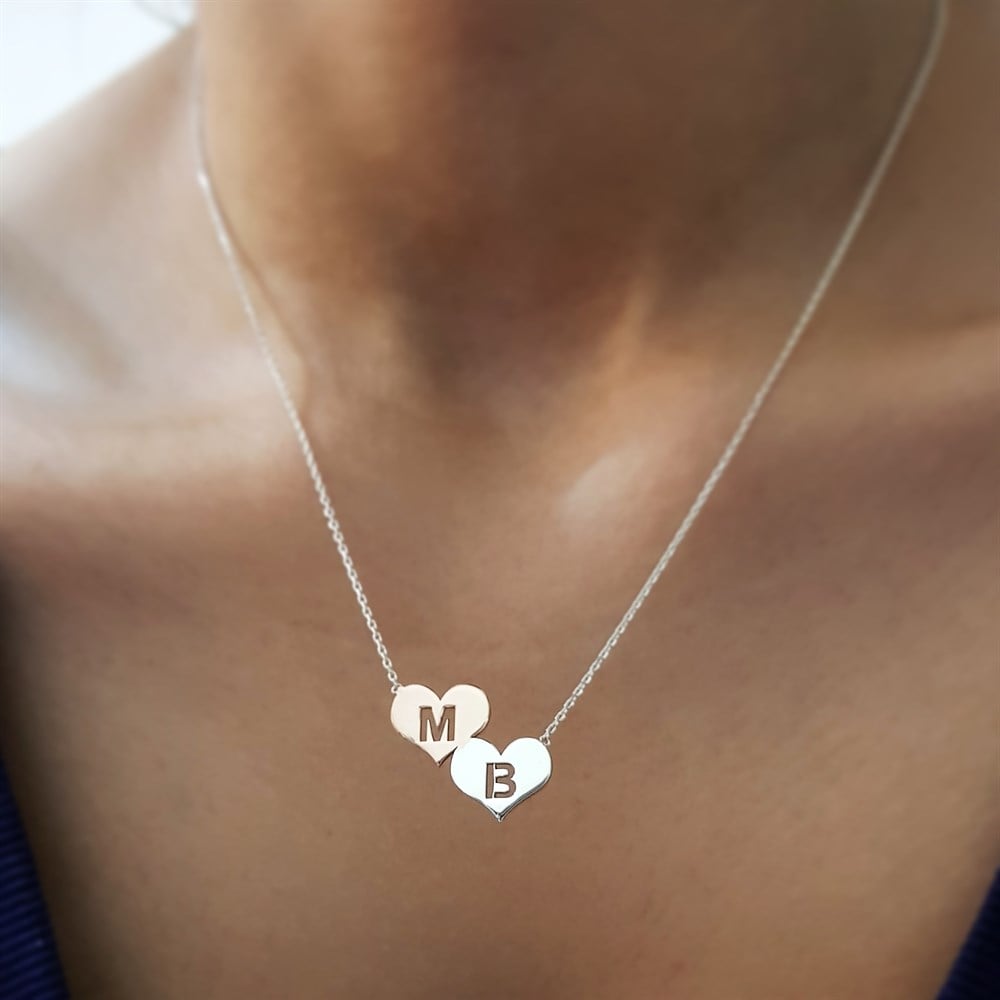 İKİLİ KALP İÇİ BOŞ HARFLİ GÜMÜŞ KOLYE