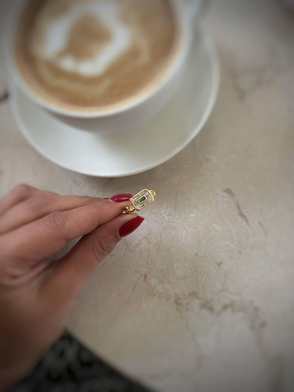 Kare Baget Taş Detay Yüzük