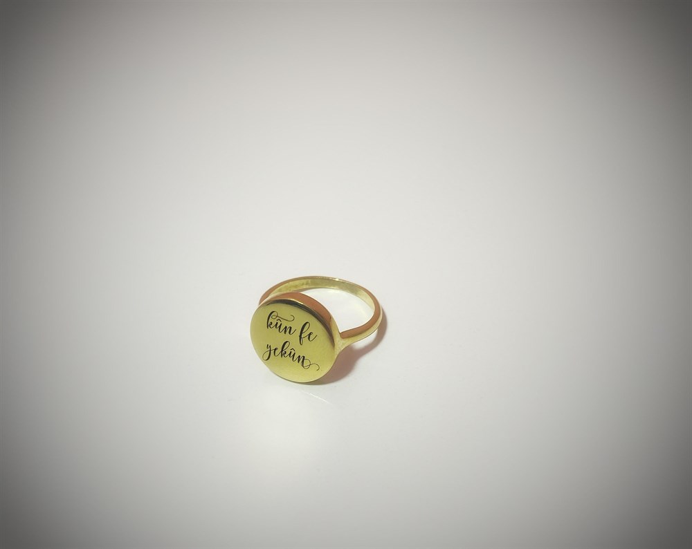 Kün Fe Yekün Plaka Yüzük