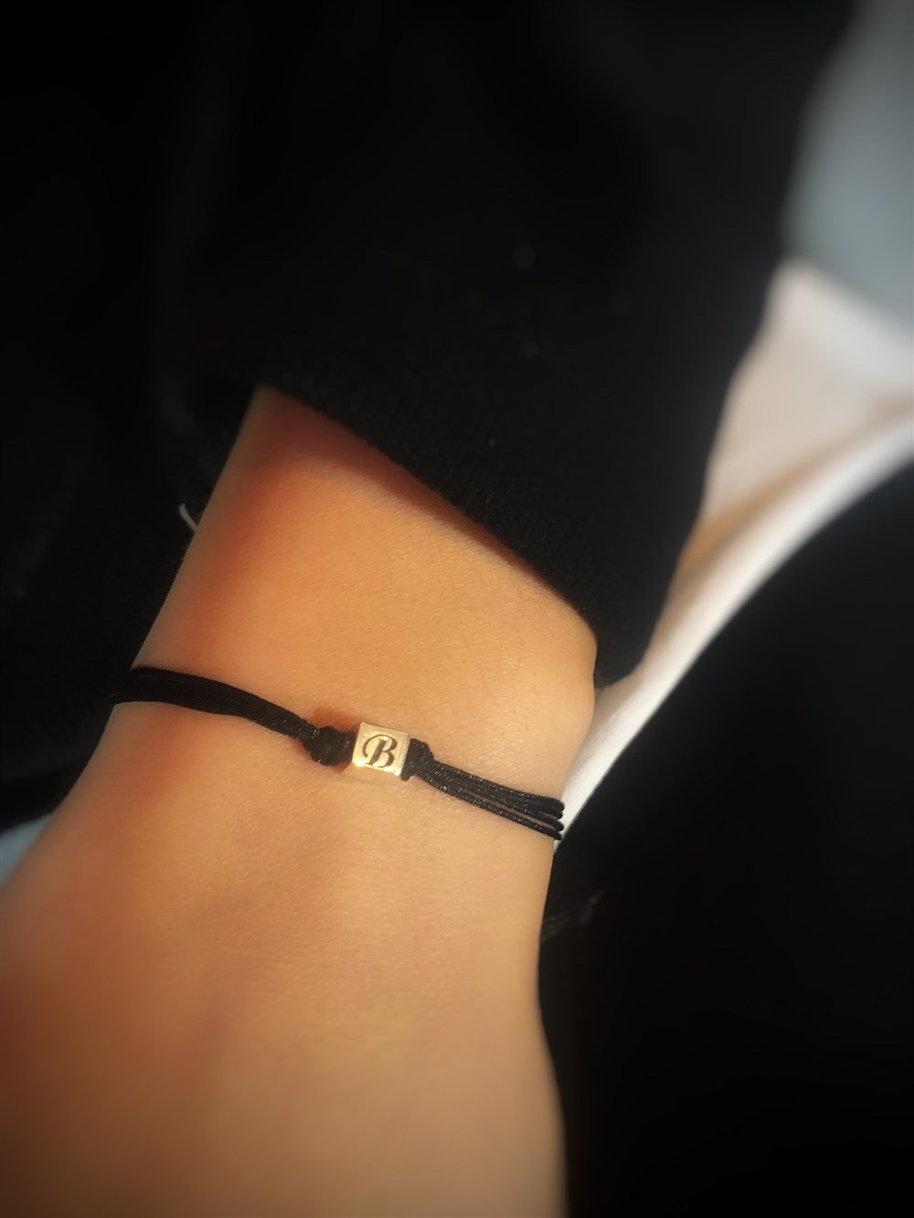 Küp Çift Taraf Harfli Gümüş Bileklik