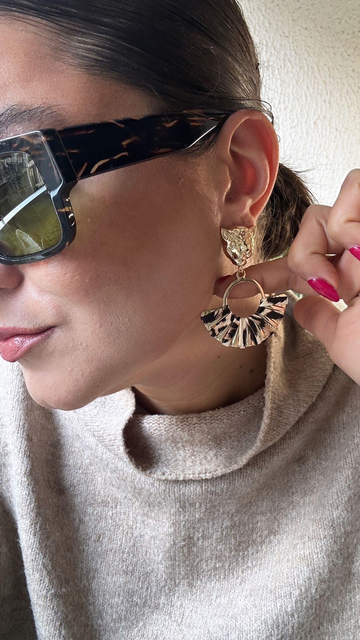 Leopar Yelpaze Detay Kaplan Küpe