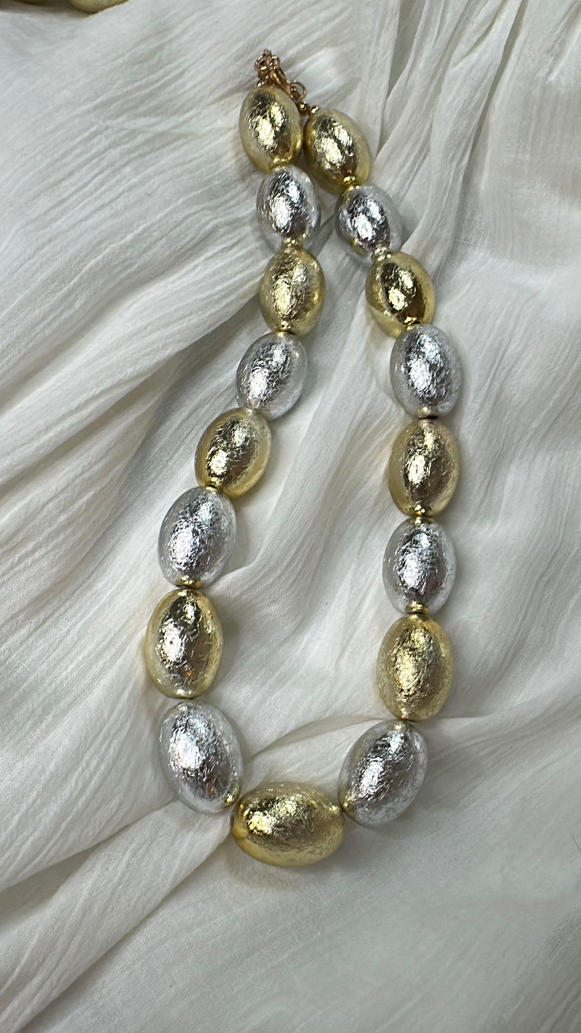 Mat Detay Oval Mix Kolye