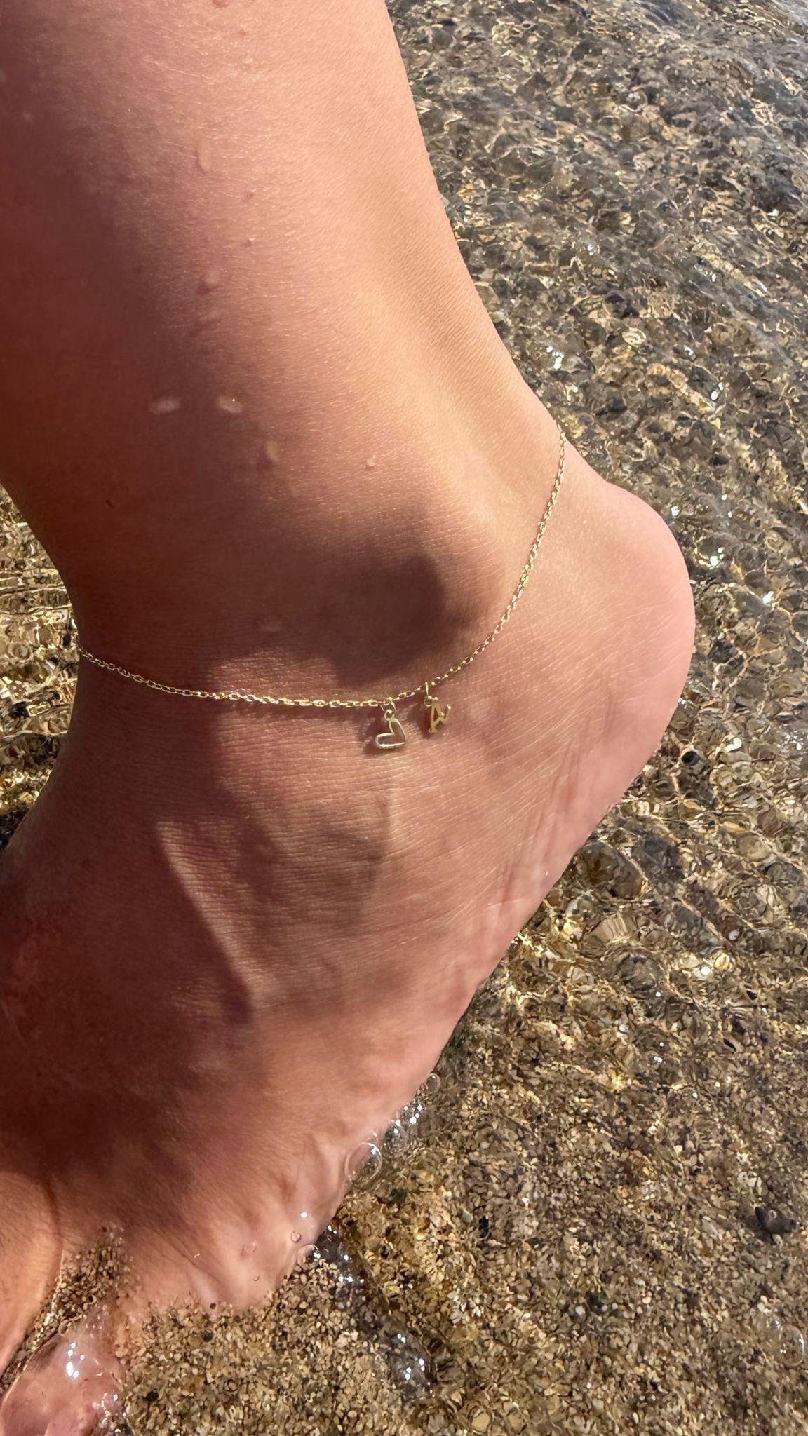 Minimal Harf Detay Kalp Gümüş Halhal