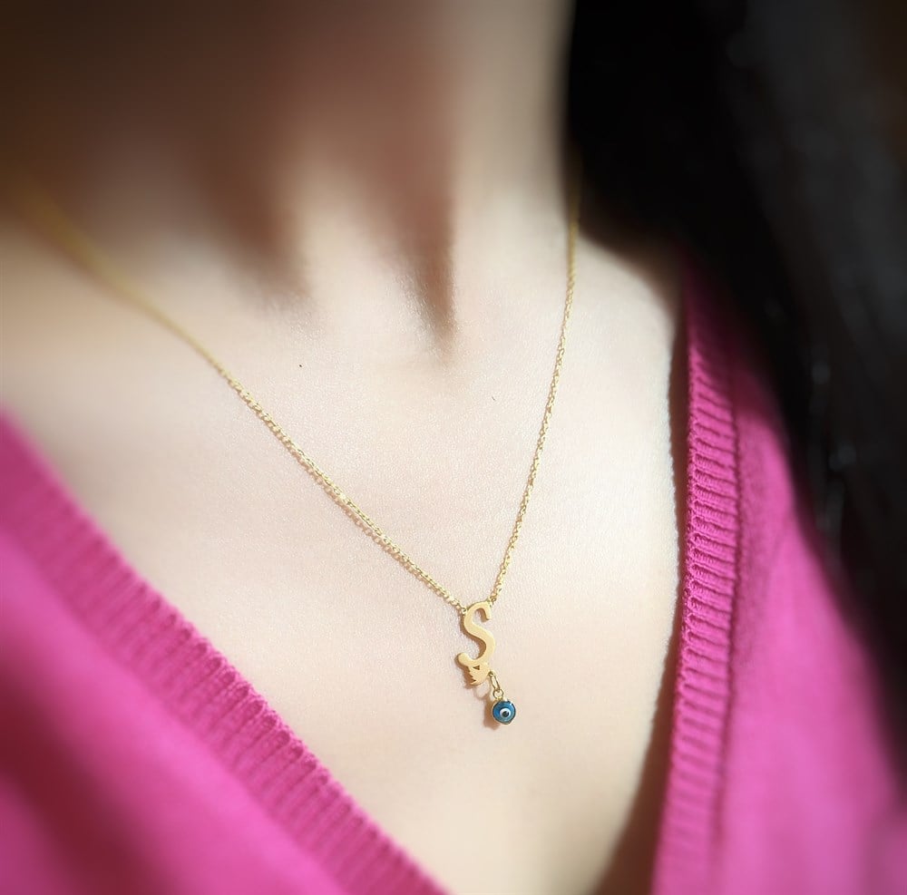 Nazar Boncuklu Kuş Figürlü Harfli Gümüş Kolye