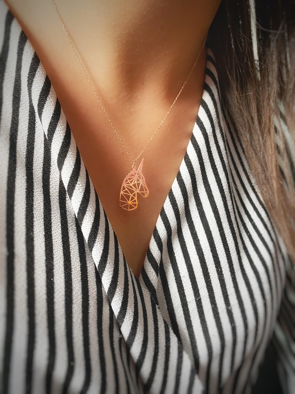 Origami Unicorn Figürlü Gümüş Kolye