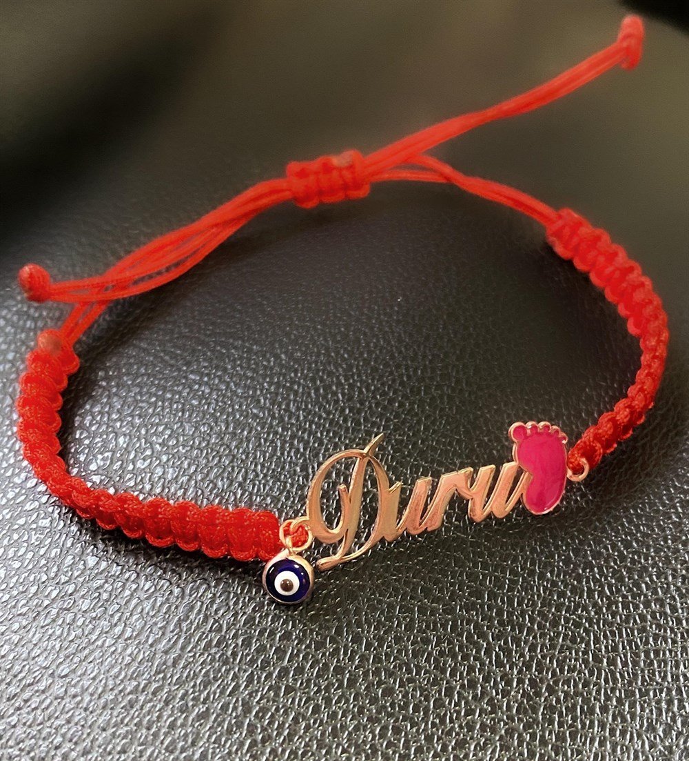 Pembe Mineli Ayak Figürlü Nazar Boncuklu İsim Gümüş Bileklik