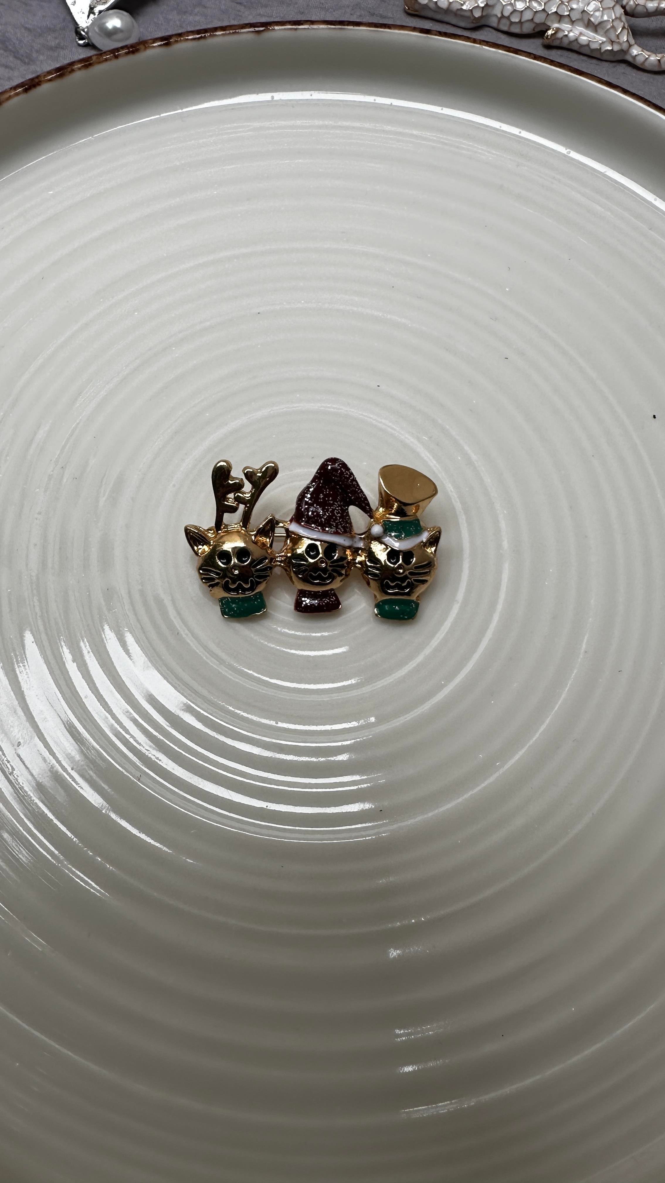 Renkli Üçlü Kedicik Broş