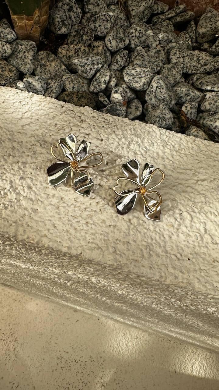 Tasarım Çiçek Desen Küpe