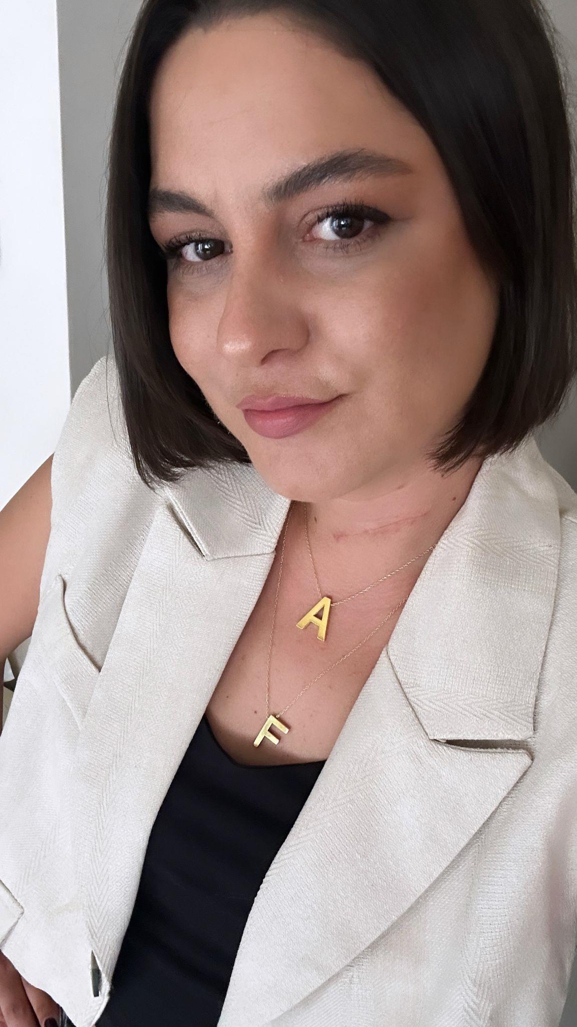 Tasarım Kalın Harf Gümüş Kolye