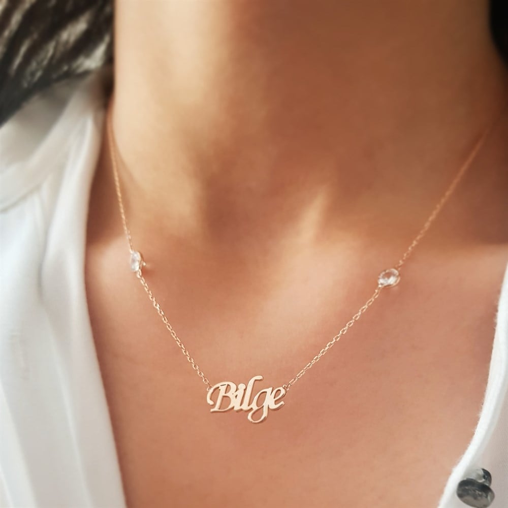 TİFANNY TAŞLI İSİM GÜMÜŞ KOLYE