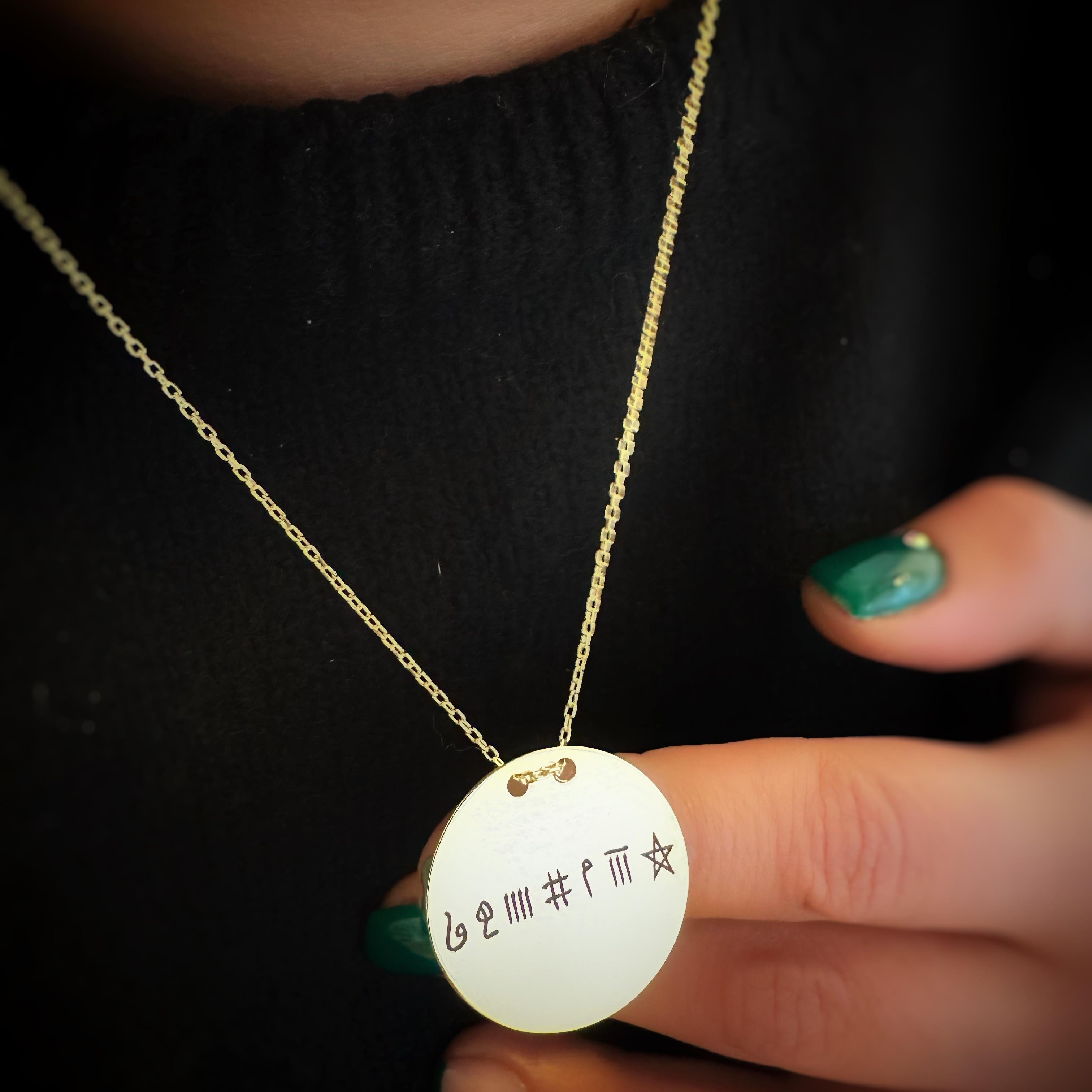 Tuğçe Işınsu Bereketi Arttıran Tılsım Gümüş Kolye