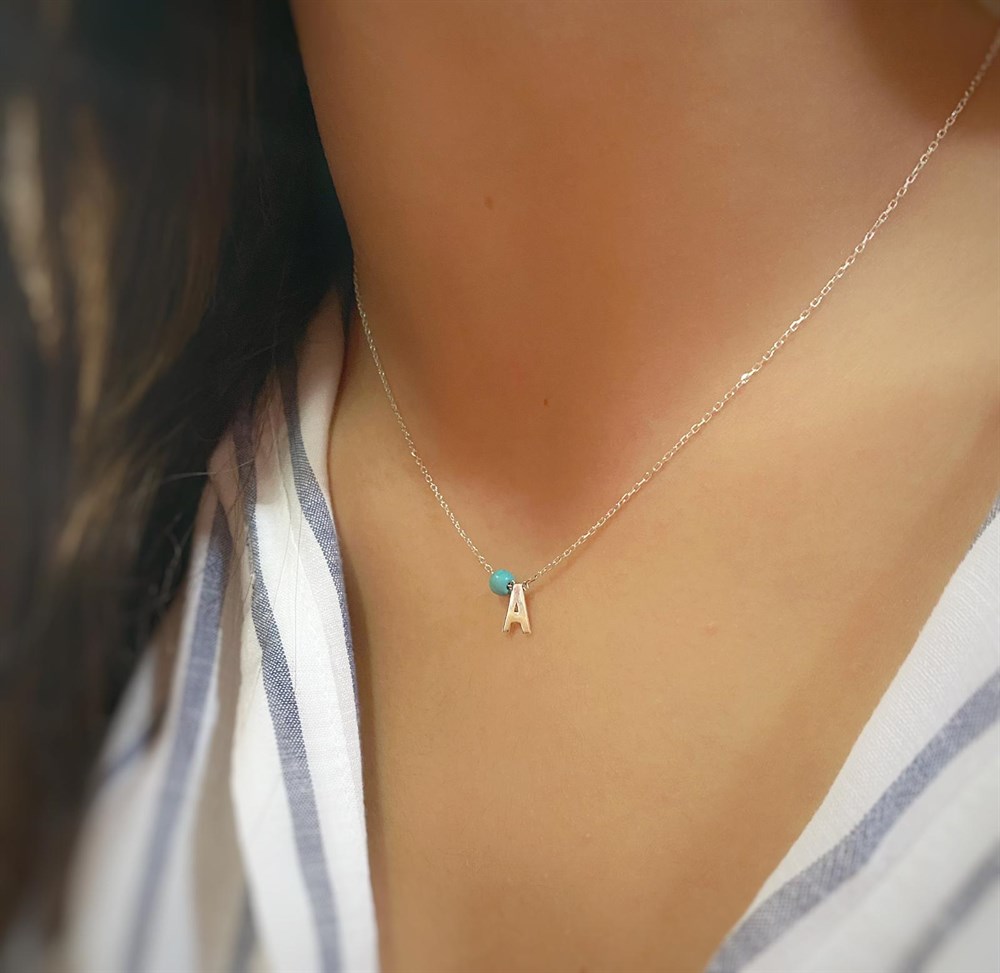 Turkuaz Taşlı Minik Harf Gümüş Kolye