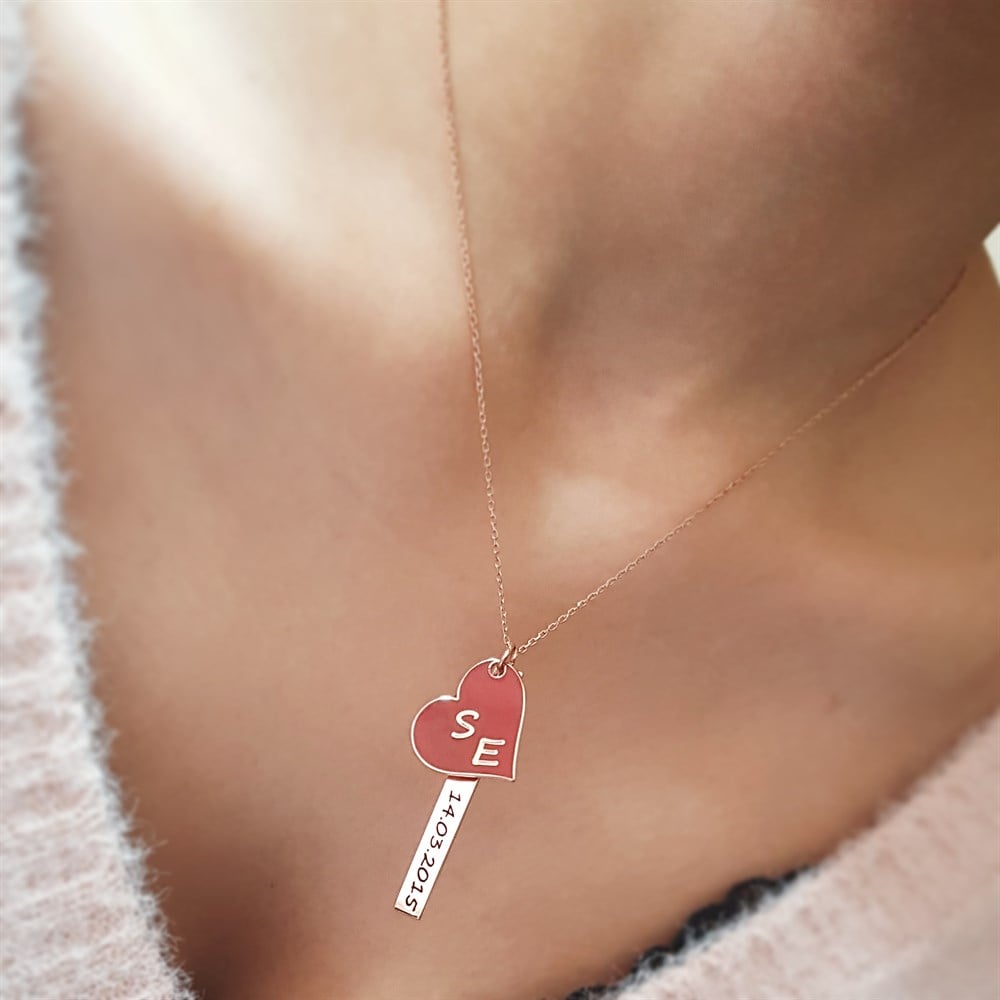 YENİ İKİLİ KIRMIZI KALP HARF TARİH GÜMÜŞ KOLYE