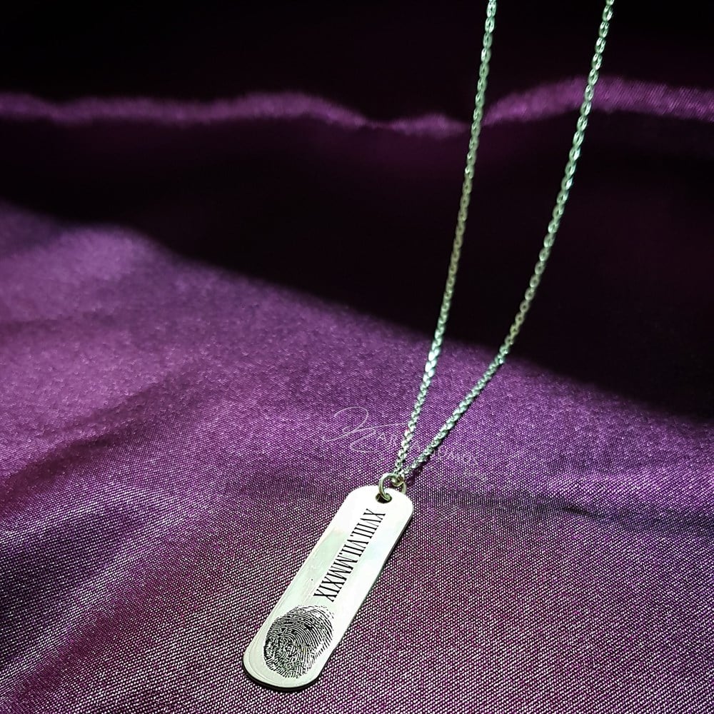Yeni Tasarım Çubuk Parmak İzi Tarihli Erkek Gümüş Kolye 