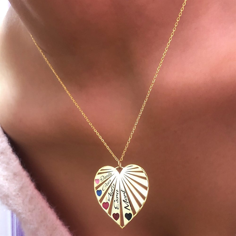 Yeni Tasarım İsimli Kalp Aile Kolye