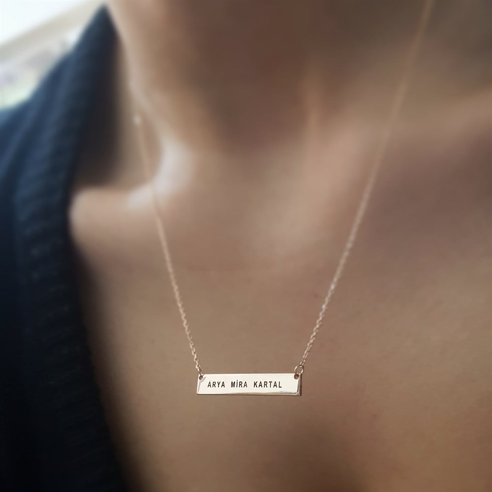 YENİ YATAY ÇUBUK İSİMLİ GÜMÜŞ KOLYE