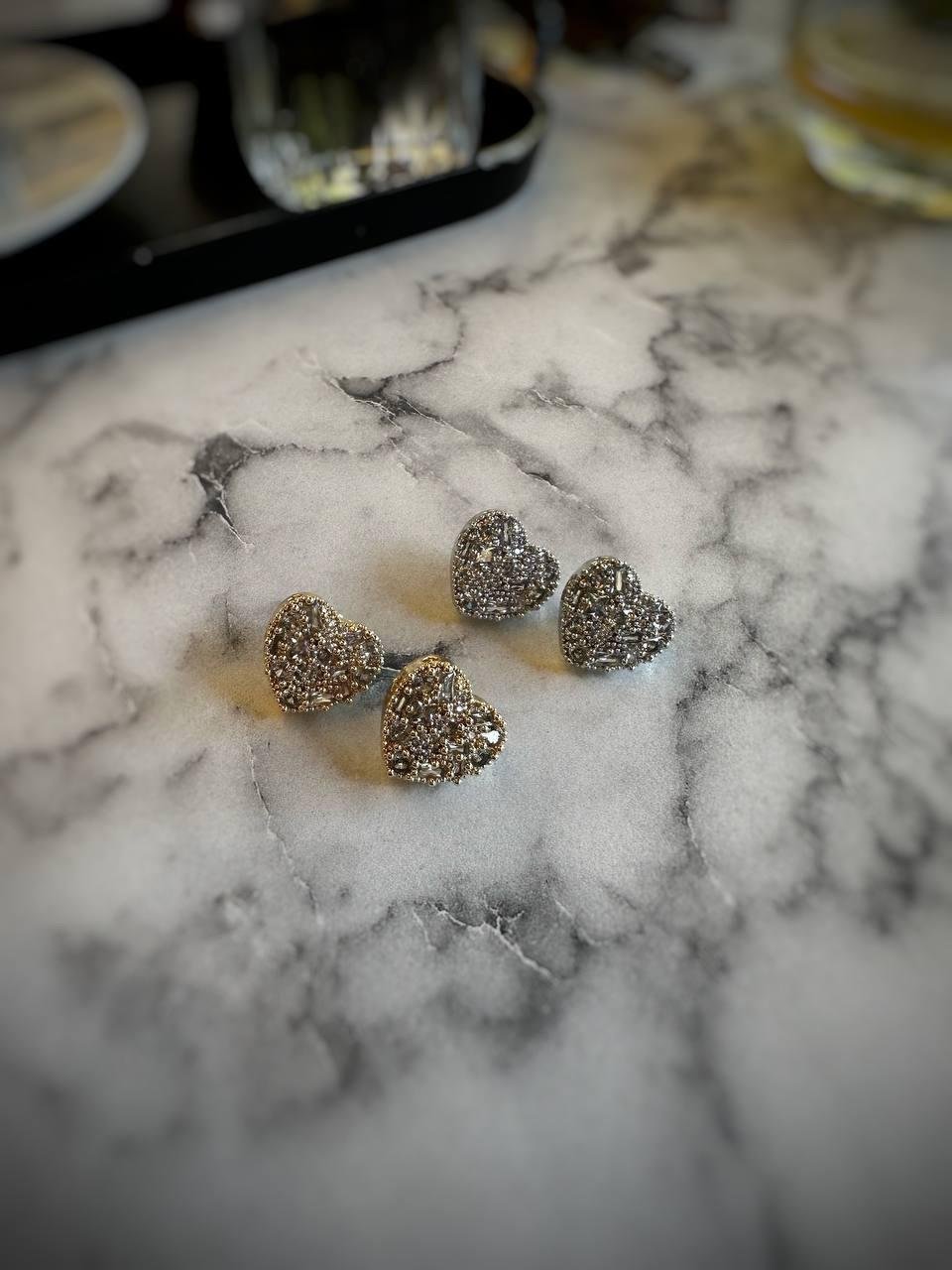 Zirkon Taşlı Kalp Çelik Küpe 