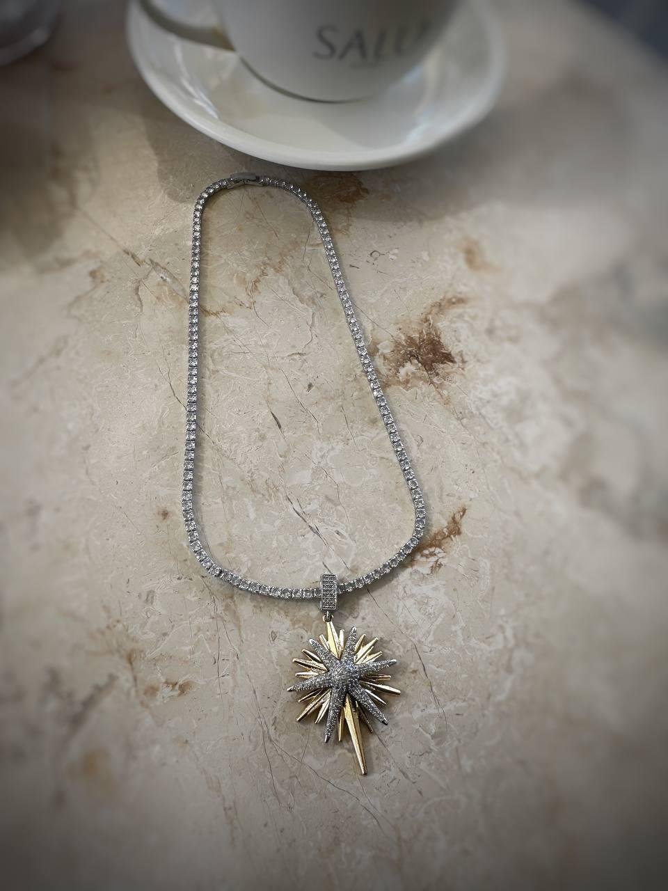 Zirkon Taşlı Kuzey Yıldızı Detay Dönmeyen Su Yolu Kolye